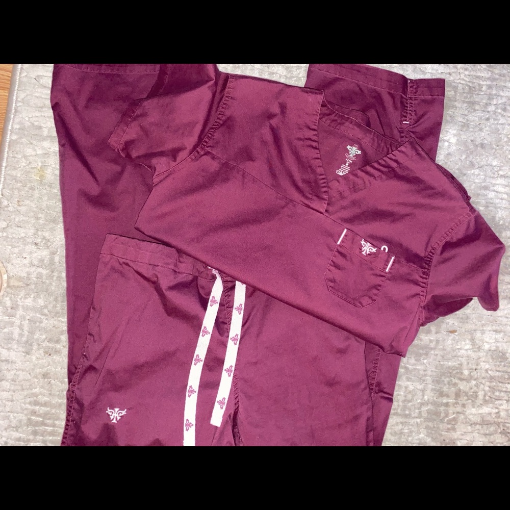 Med Couture Scrub Set
